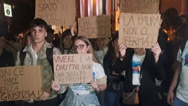 Omicidio Taormina, la marcia del silenzio che grida giustizia. “Ti faccio fare la sua stessa fine”