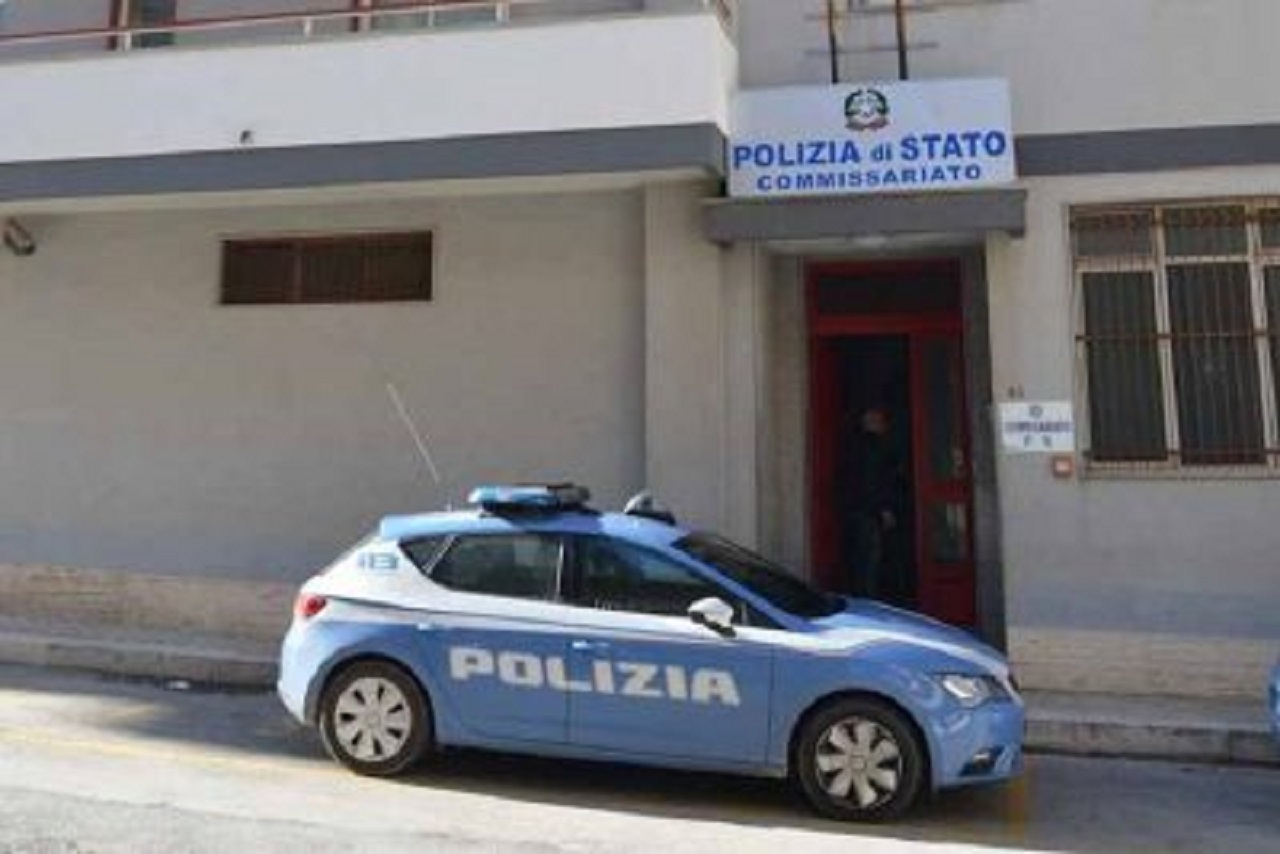 Modica, pregiudicato 30enne aggredisce gli agenti durante l’arresto Modica, pregiudicato 30enne aggredisce gli agenti durante l’arresto