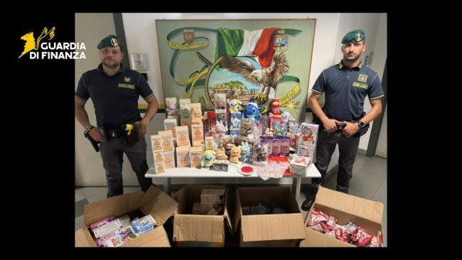 Palermo, maxi sequestro di 10.000 peluche “Labubu” contraffatti