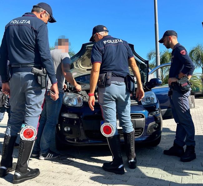 Il bilancio dei controlli ad Acireale: nel mirino le attività commerciali