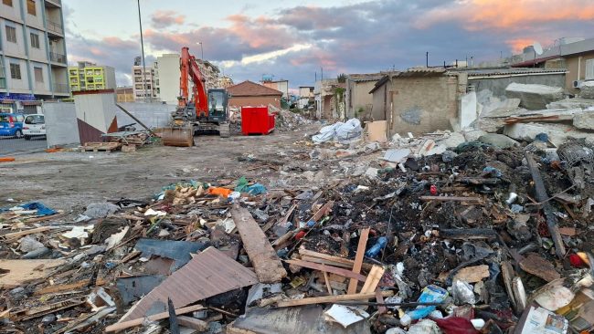 Furto di gasolio nei cantieri della baraccopoli di Messina, Schifani: “Il cambiamento andrà avanti”
