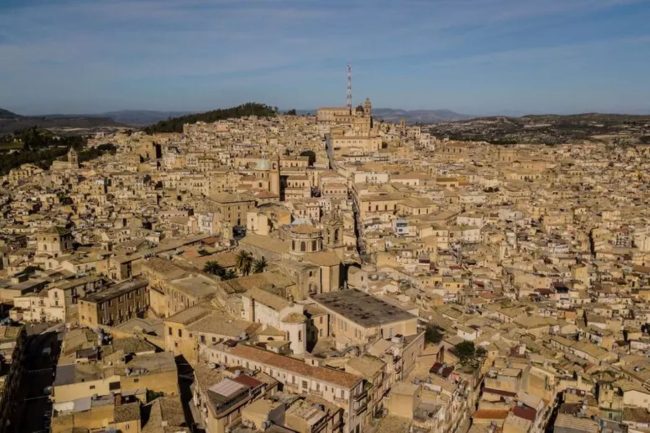 Caltagirone nel mirino dei furti, sindaco Roccuzzo: “Crescente allarme sociale”