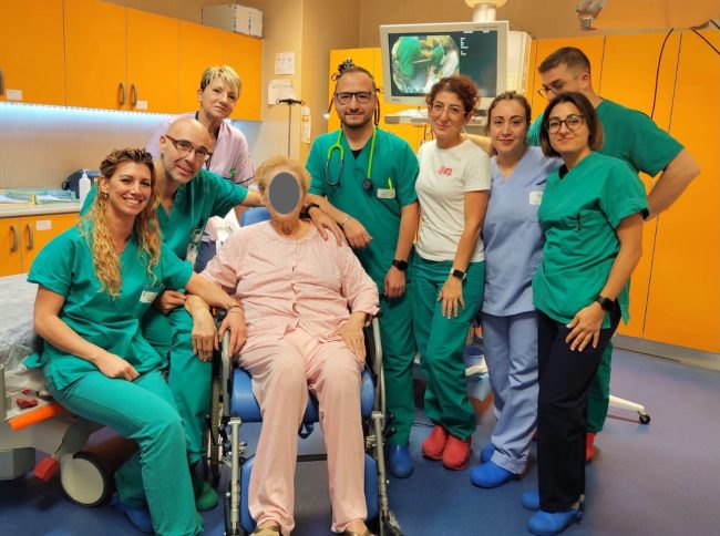 Catania, rimosso con tecnica endoscopica un raro calcolo duodenale: intervento record al Garibaldi-Nesima