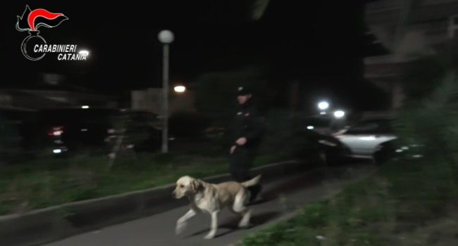 Catania, dalle intercettazioni alla scoperta del traffico di droga: NOMI e dettagli sull’operazione “Parco Giochi”