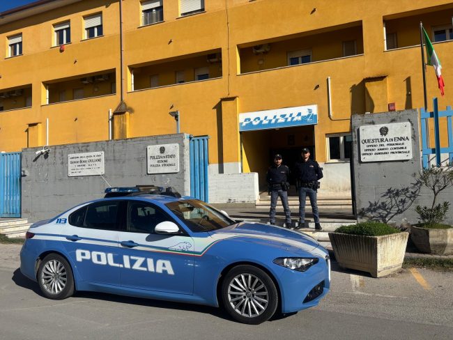 Enna, intervento decisivo delle Volanti: uomo salvato in extremis da gesto estremo