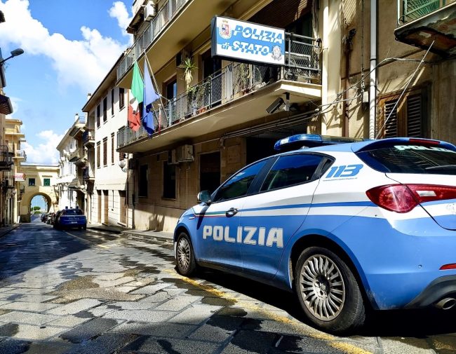 Sant’Agata di Militello, viola le prescrizioni della misura cautelare: arrestato 64enne istruttore di karate