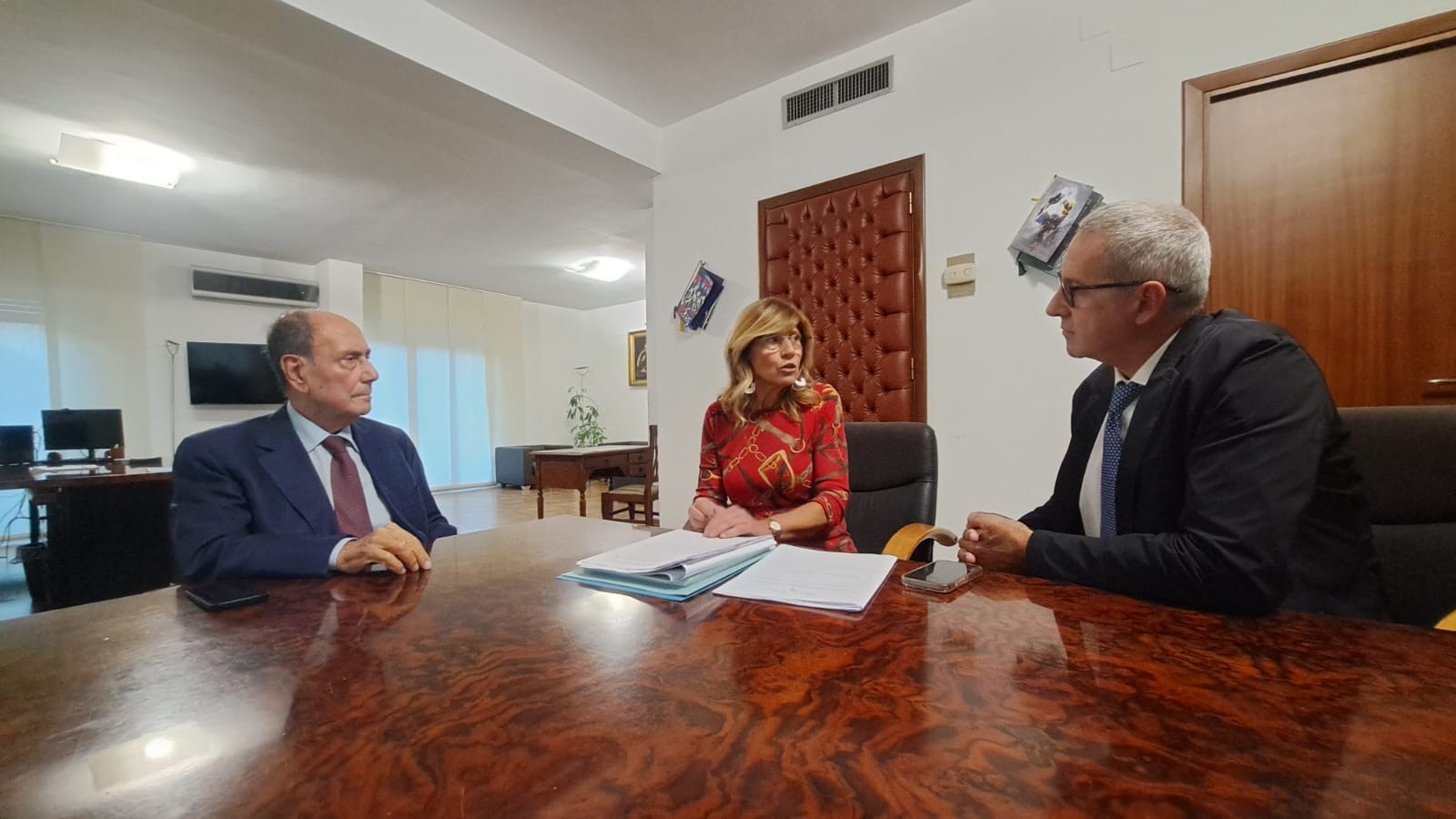 Schifani assume l’interim alla Famiglia: “Garantire continuità e piena efficienza amministrativa” Schifani assume l’interim alla Famiglia: “Garantire continuità e piena efficienza amministrativa”