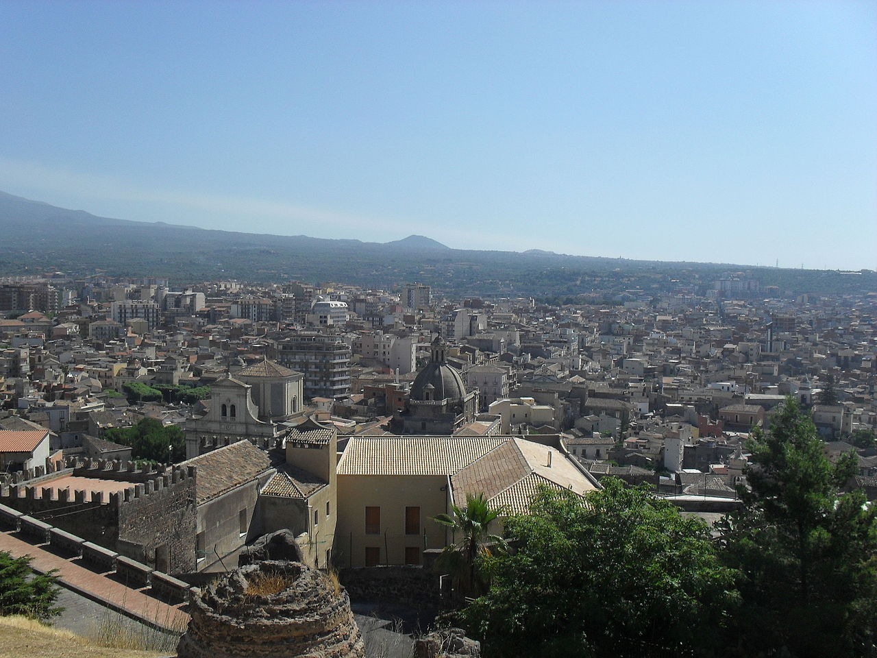 Paternò, nominati i tre commissari prefettizi: guideranno il Comune per 18 mesi Paternò, nominati i tre commissari prefettizi: guideranno il Comune per 18 mesi