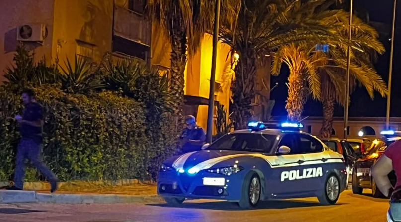 Armi sul balcone a Palma di Montechiaro: scoperte pistola, fucile e munizioni