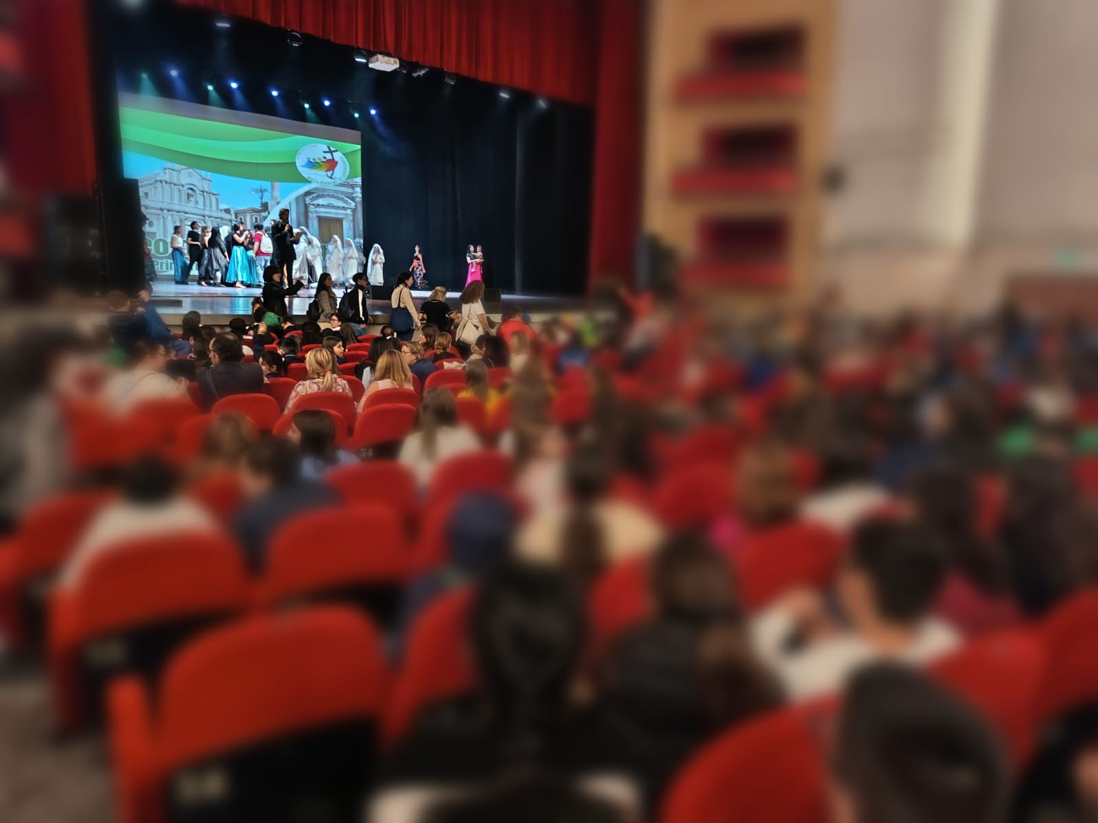 “Semi di Speranza”, una giornata di fede e musica: gli studenti dell’I.C. “F. De Roberto” di Catania al Giubileo dei Giovani