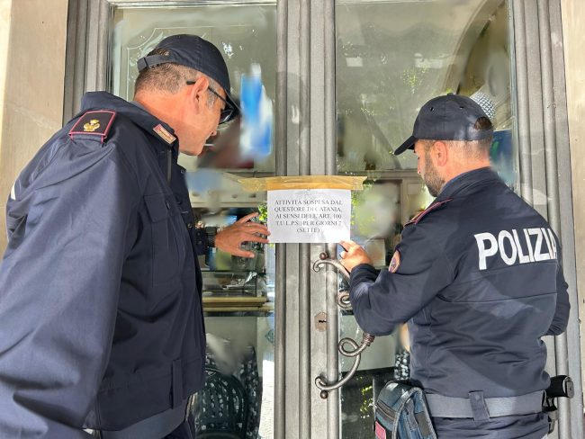 Acireale, sospesa la attività di un bar abituale ritrovo di pregiudicati