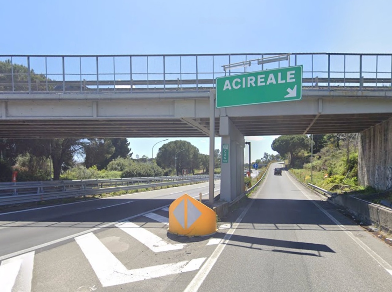 A18 Messina-Catania, da oggi lavori di riqualificazione delle barriere autostradali nello spartitraffico A18 Messina-Catania, da oggi lavori di riqualificazione delle barriere autostradali nello spartitraffico