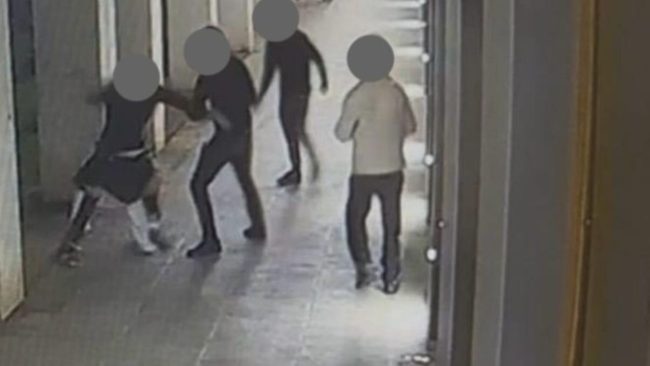 La brutale aggressione a Milano che ha invalidato il ragusano Davide. La Consulta Giovanile di Ragusa: “Impegno comune contro la violenza”