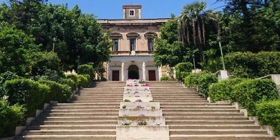 Catania, l’IIS “Fermi-Eredia” apre le porte alla città: un aperitivo per scoprire i saperi del fare Catania, l’IIS “Fermi-Eredia” apre le porte alla città: un aperitivo per scoprire i saperi del fare