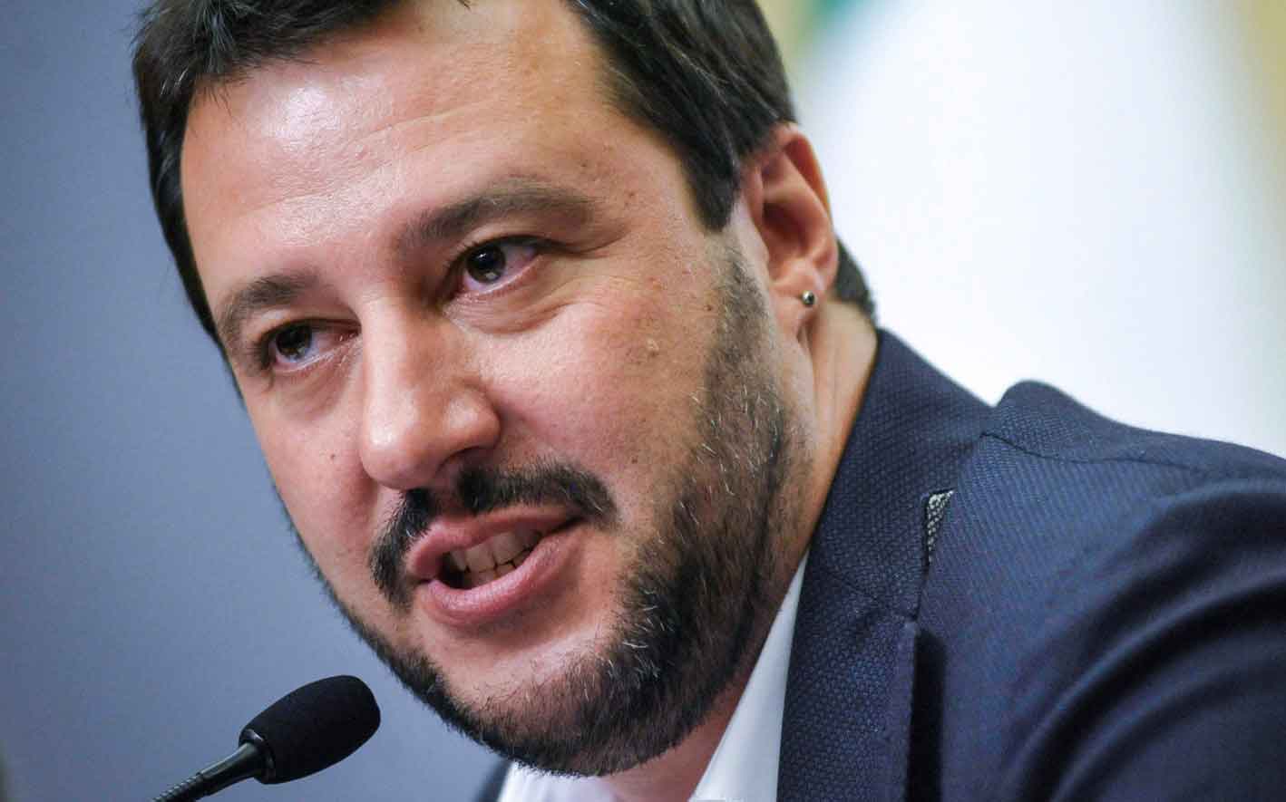Ponte sullo Stretto, Salvini: “Voglio far partire i lavori al più presto” Ponte sullo Stretto, Salvini: “Voglio far partire i lavori al più presto”