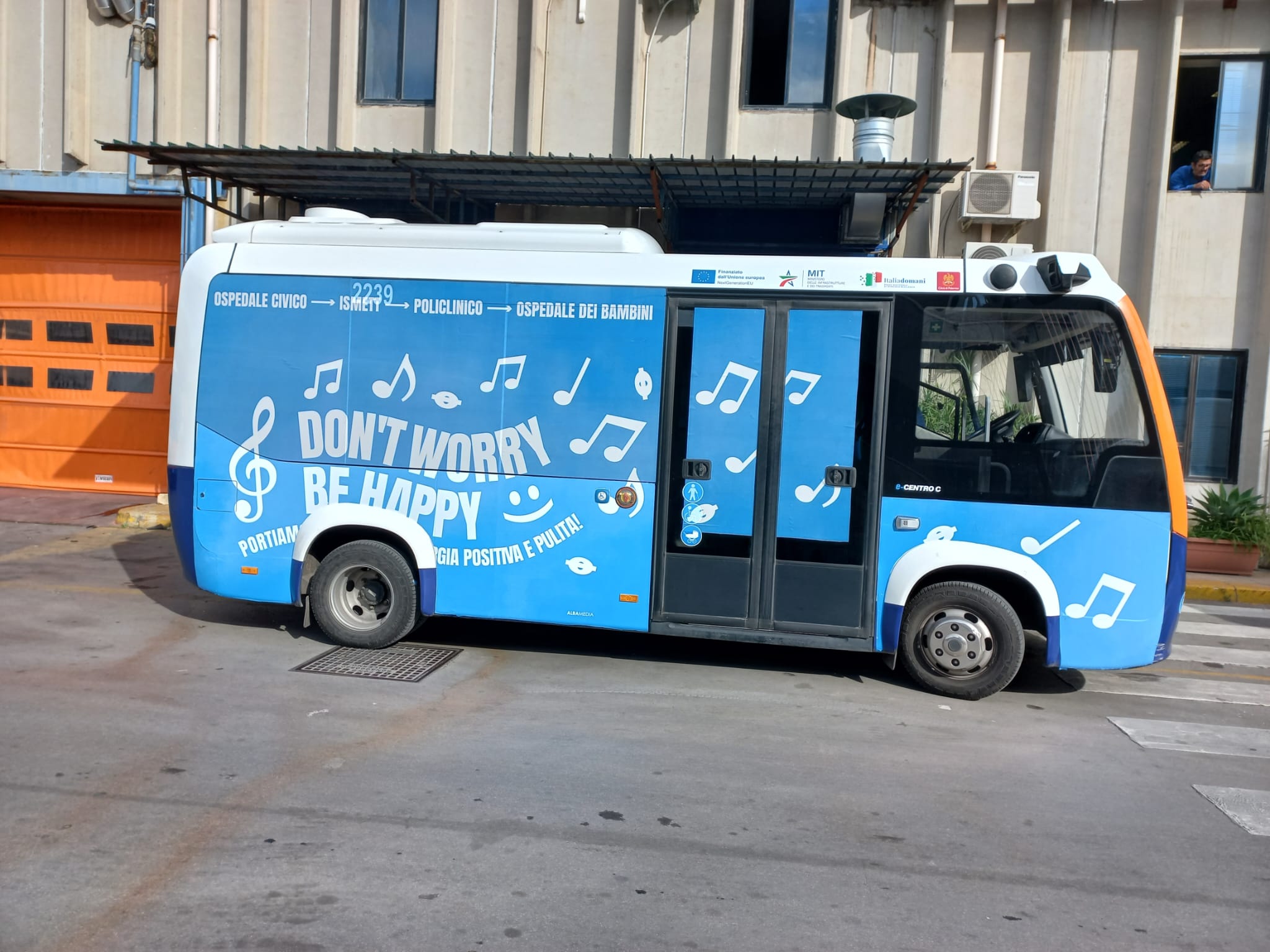 Palermo, parte la “Navetta della Salute”: collegamenti gratuiti tra il parcheggio Basile e gli ospedali cittadini