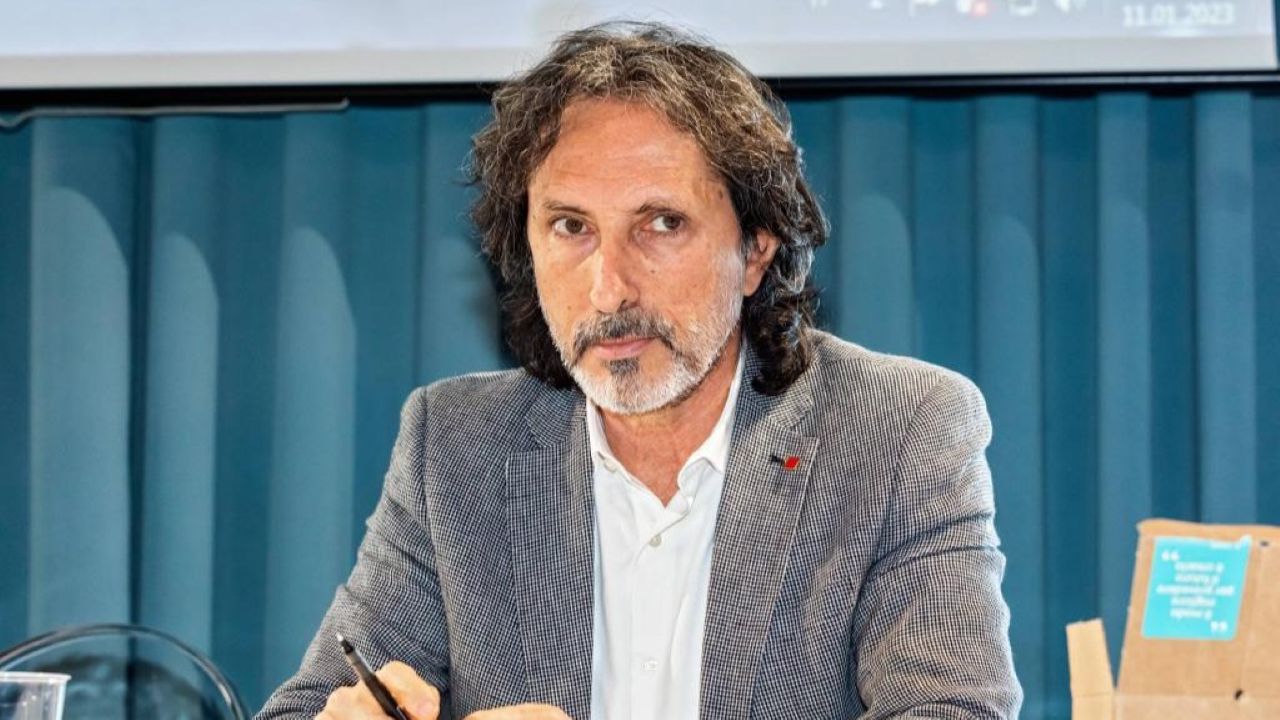 Concorso ATA, quasi 7mila lavoratori a “trottorellare” per la Sicilia. Flc Cgil non ci sta