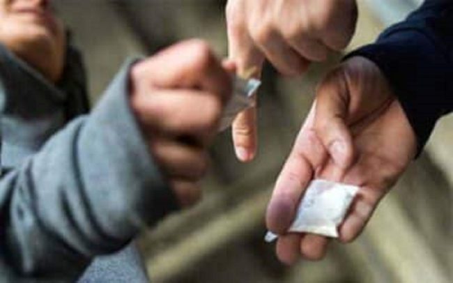 Arrestati due spacciatori a Termini Imerese, trovati oltre 200 grammi di cocaina
