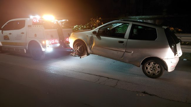 Abbandona pneumatici in via Calliope poche ore dopo la bonifica: individuato e denunciato