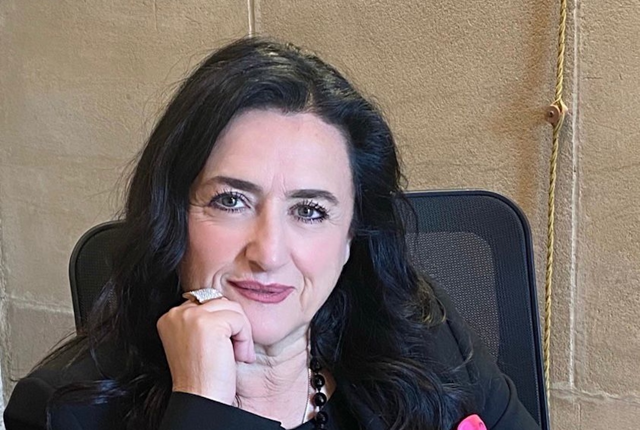 Deputata Ersilia Saverino sul deposito di botti a Catania: “Investire sulla prevenzione” Deputata Ersilia Saverino sul deposito di botti a Catania: “Investire sulla prevenzione”