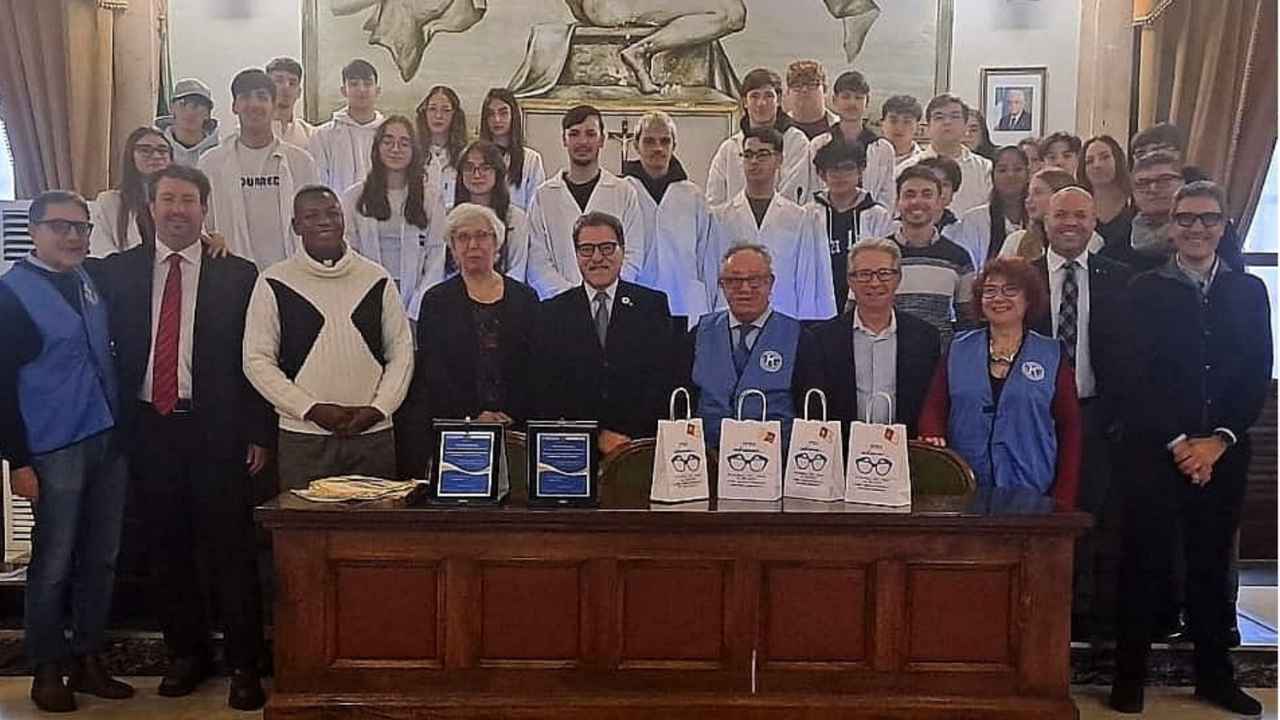 Natale in Comune per il Kiwanis Club Catania Est, presentato il progetto: “Per una nuova visione del mondo”