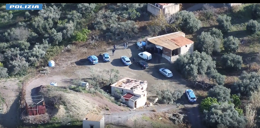 Maxi sequestro di botti illegali a Misilmeri: arrestato un 49enne