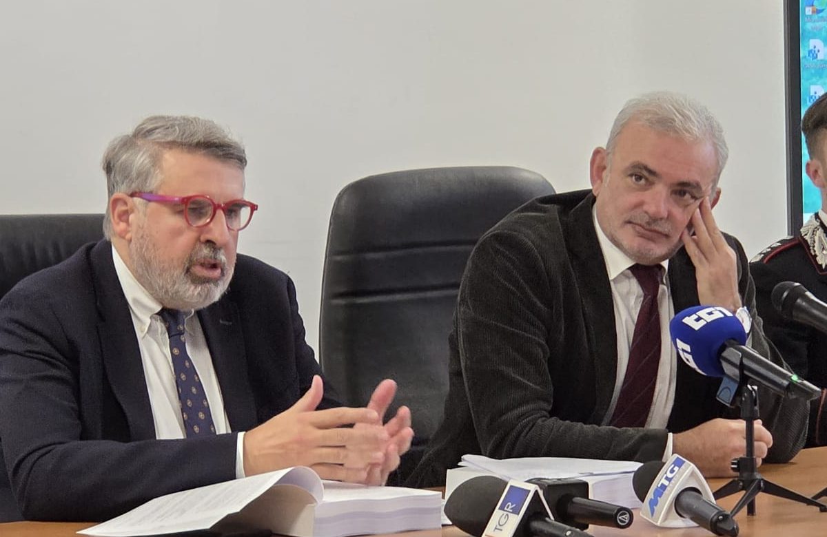 A Catania conclusa operazione “Ghenos”. Smantellata banda di tombaroli che “incassavano piu dei piu grandi musei”