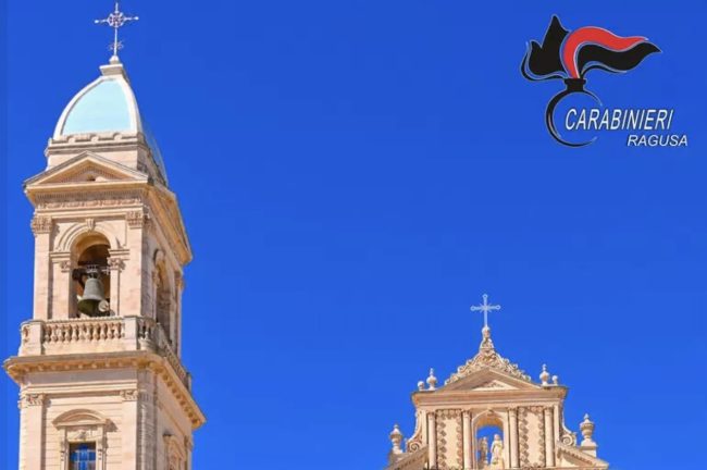 Dai domiciliari parla con gli altri indagati e minaccia i testimoni: in carcere 21enne a Ragusa