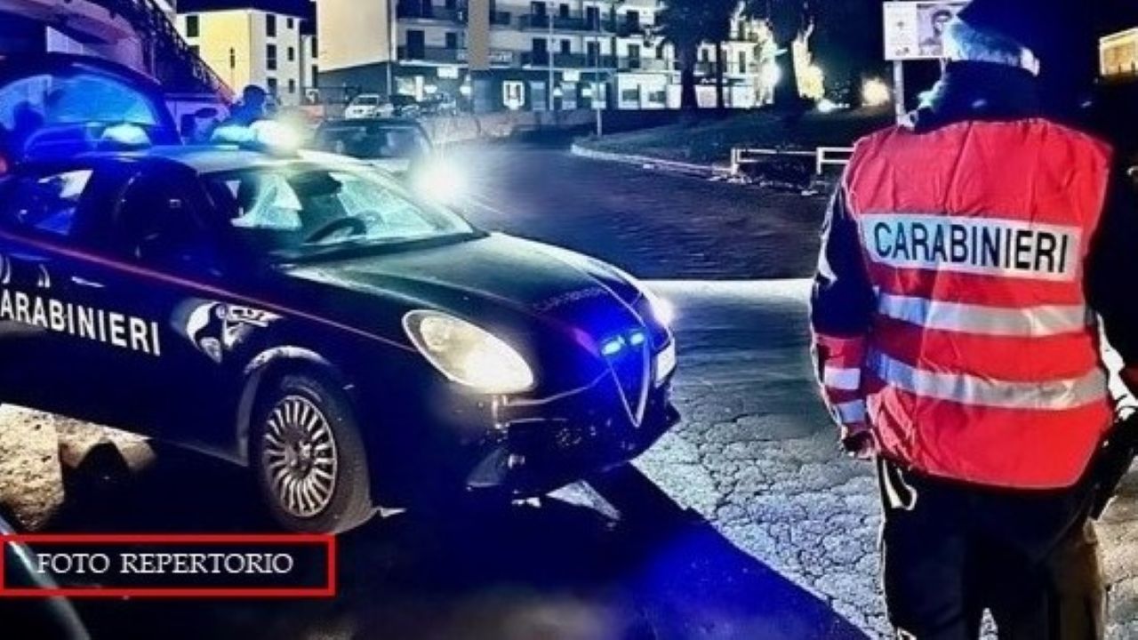 Paternò, pusher sorpreso a spacciare droga in centro: arrestato