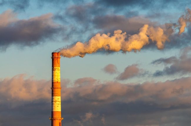 Sicilia soffocata dallo smog: il report Arpa sulla qualità dell’aria
