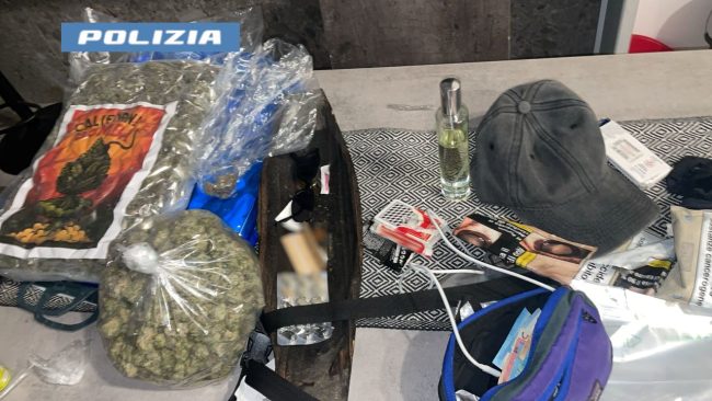 Catania, smascherato frigo con oltre un chilo di droga – VIDEO
