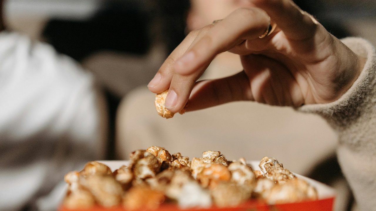 Film perfetti per passare il Natale, da “Mamma ho perso l’aereo” a “Nightmare Before Christmas” Film perfetti per passare il Natale, da “Mamma ho perso l’aereo” a “Nightmare Before Christmas”