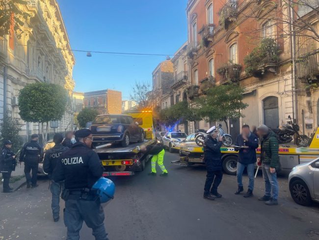 Pioggia di multe in via Plebiscito. Oltre 300 sanzioni a San Cristoforo
