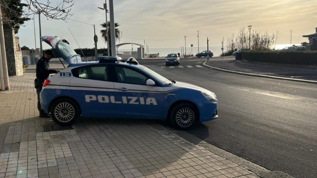 Beccato con la droga in motorino: arrestato minorenne ad Avola