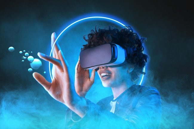 Combattere ansia e fobie tramite la realtà virtuale: quando il progresso prende per mano la psicoterapia