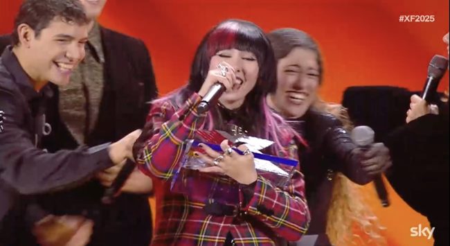 Rob trionfa a X Factor: la Sicilia vince l’edizione 2025. Trecastagni in festa