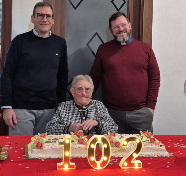 Castellammare del Golfo festeggia i 102 anni di Antonina Cruciata, la nonnina più longeva