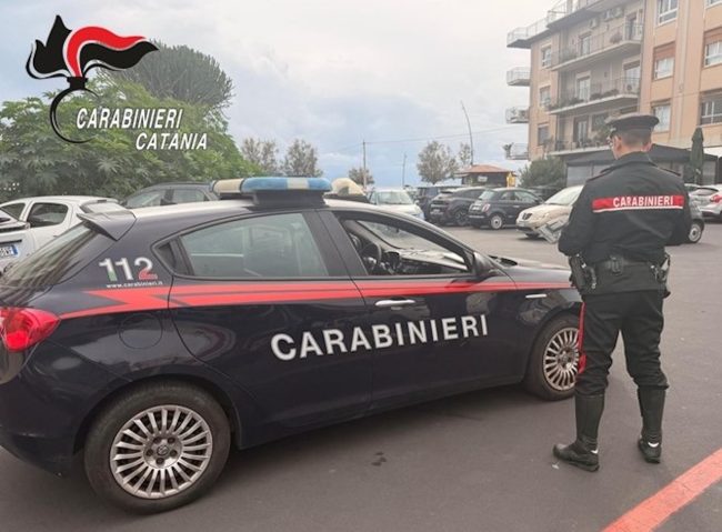 Catania, stretta contro parcheggiatori abusivi e illegalità diffusa: denunce, sequestri e maxi sanzioni