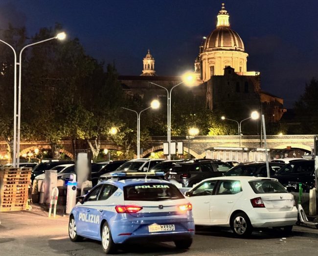 Parcheggiatore abusivo recidivo arrestato a Catania