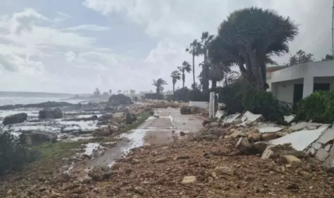 Ciclone Harry: “Il mare si riprende ciò che gli è stato tolto”, l’allarme sulle coste di Siracusa