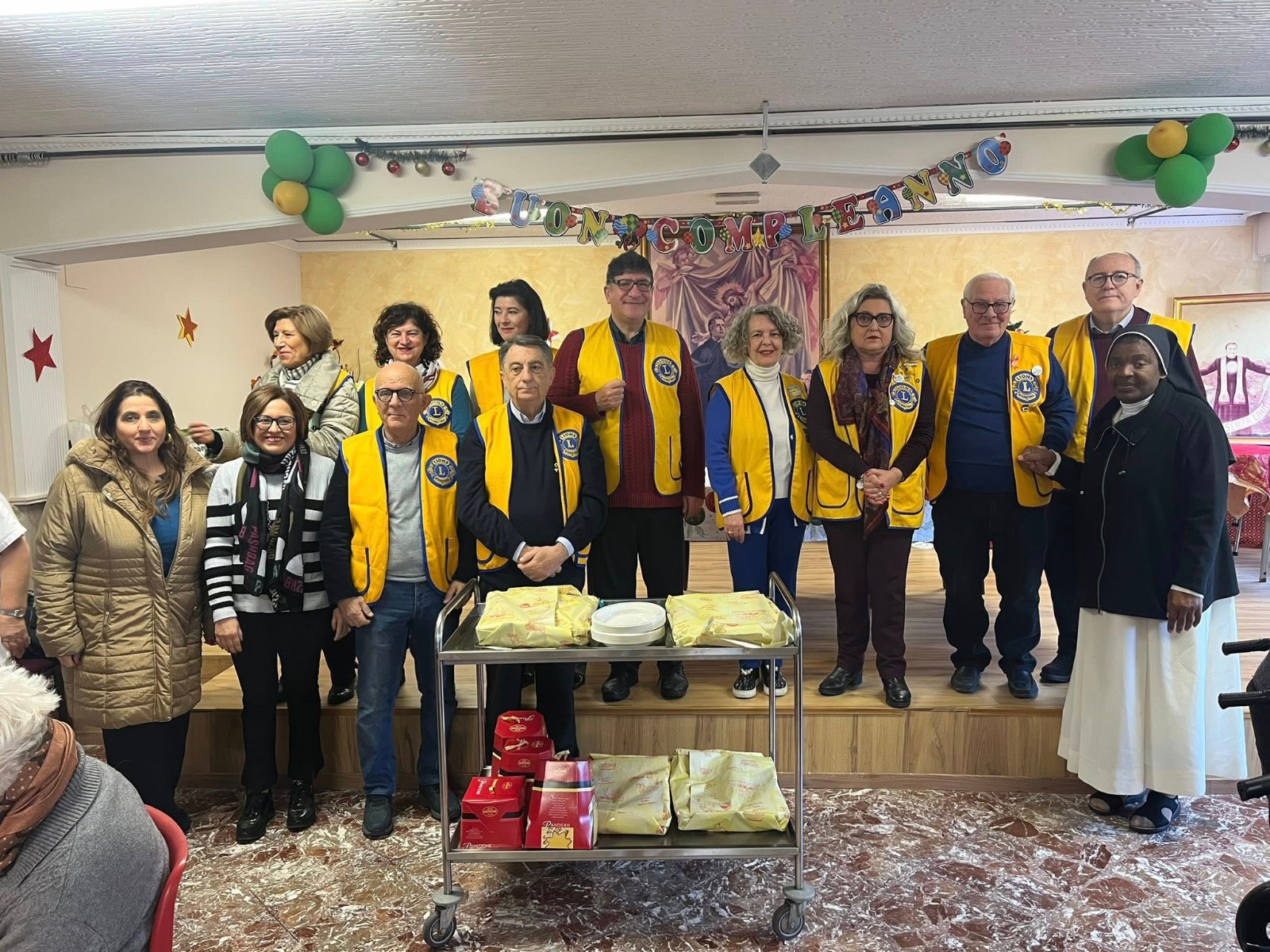 Lions e Leo Siciliani: avvio di settimana di attività contro la fame Lions e Leo Siciliani: avvio di settimana di attività contro la fame