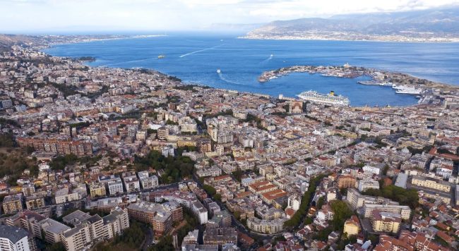 Messina punta al titolo di “Capitale italiana del mare 2026”: via libera della Giunta alla candidatura nazionale