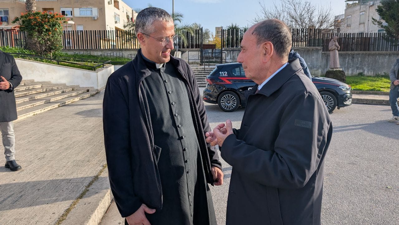 Chiesa San Filippo Neri di Palermo, Schifani incontra il parroco vittima di intimidazioni
