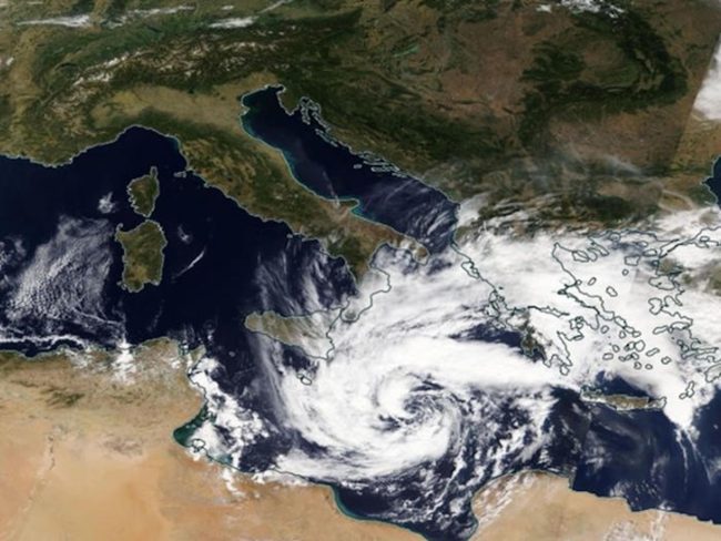 Il Ciclone Harry blinda la Sicilia. Maltempo tra allerte, scuole chiuse e ordinanze