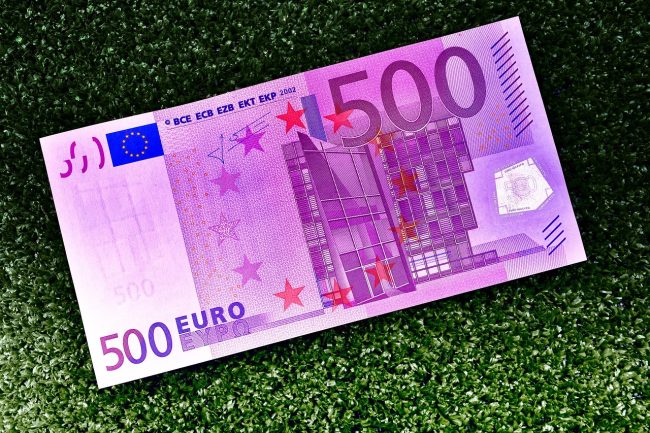 Carta del Docente, ancora nulla per quest’anno. I 500 euro potrebbero diventare un ricordo lontano