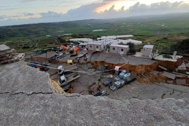 Frana a Niscemi, salgono a 1000 gli sfollati e scuole chiuse