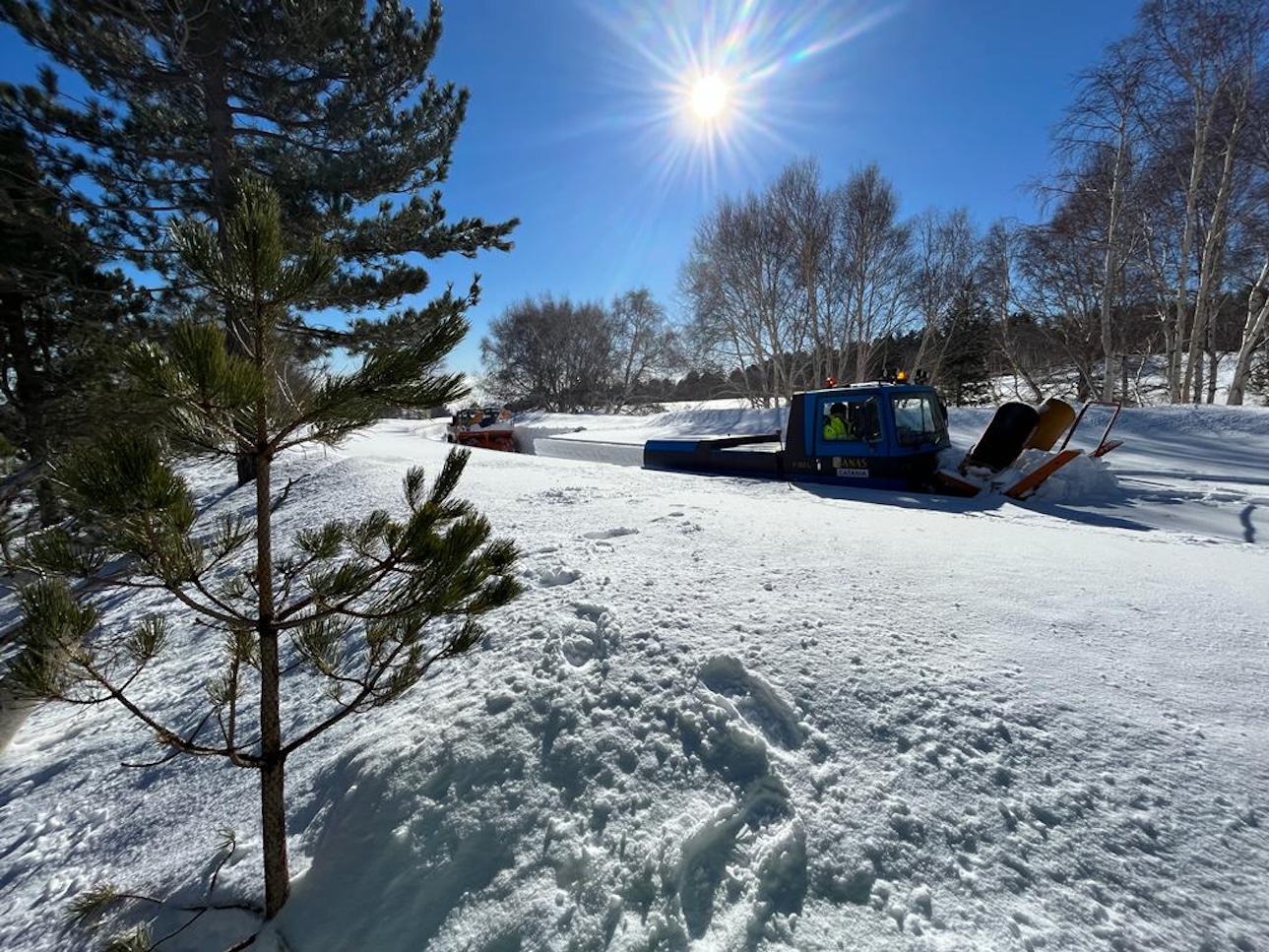 Eruzione Etna, chiusa la Provinciale Trazzera Mareneve per motivi di sicurezza pubblica