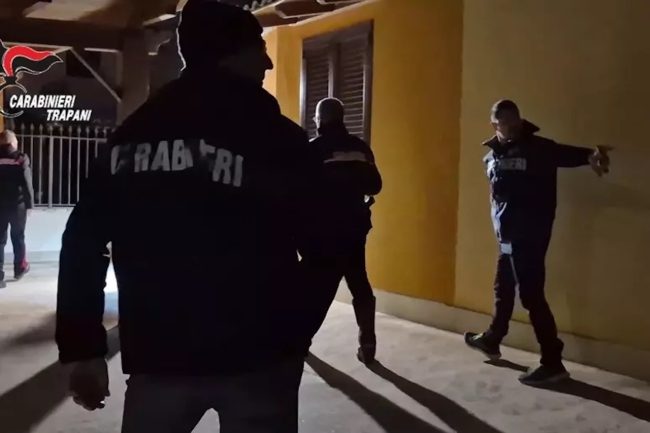Operazione “Nirvana” a Trapani: 13 misure cautelari. Indagine su droga in carcere, corruzione e peculato