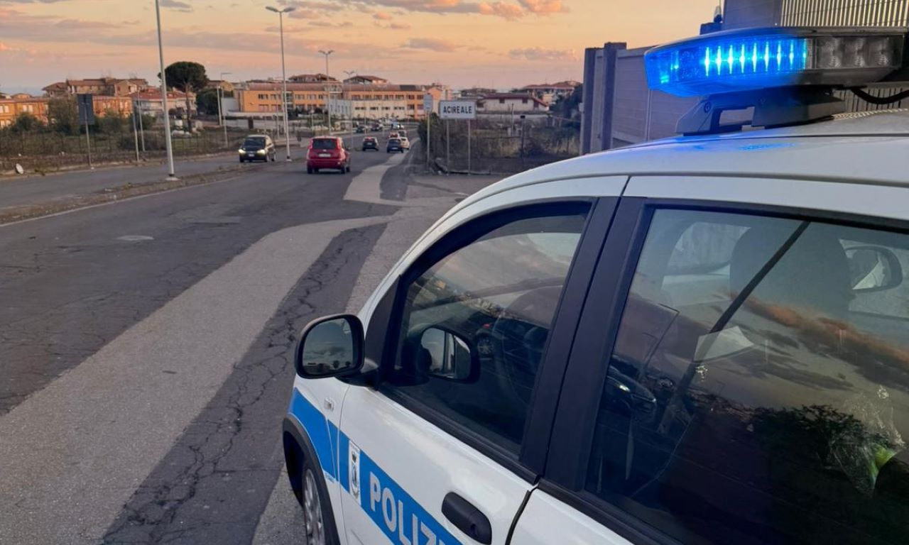 Acireale, sicurezza stradale e controlli “a tappeto”: irregolarità, sanzioni e sequestri Acireale, sicurezza stradale e controlli “a tappeto”: irregolarità, sanzioni e sequestri