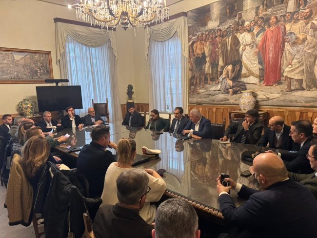 Ufficiale: a Catania anche domani scuole chiuse